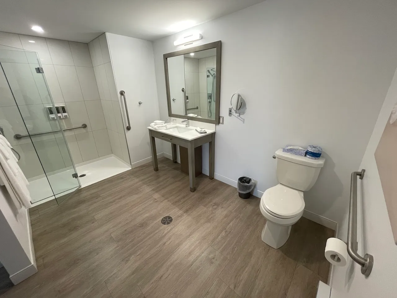Rooms 107, 108, and 109 - Bathroom