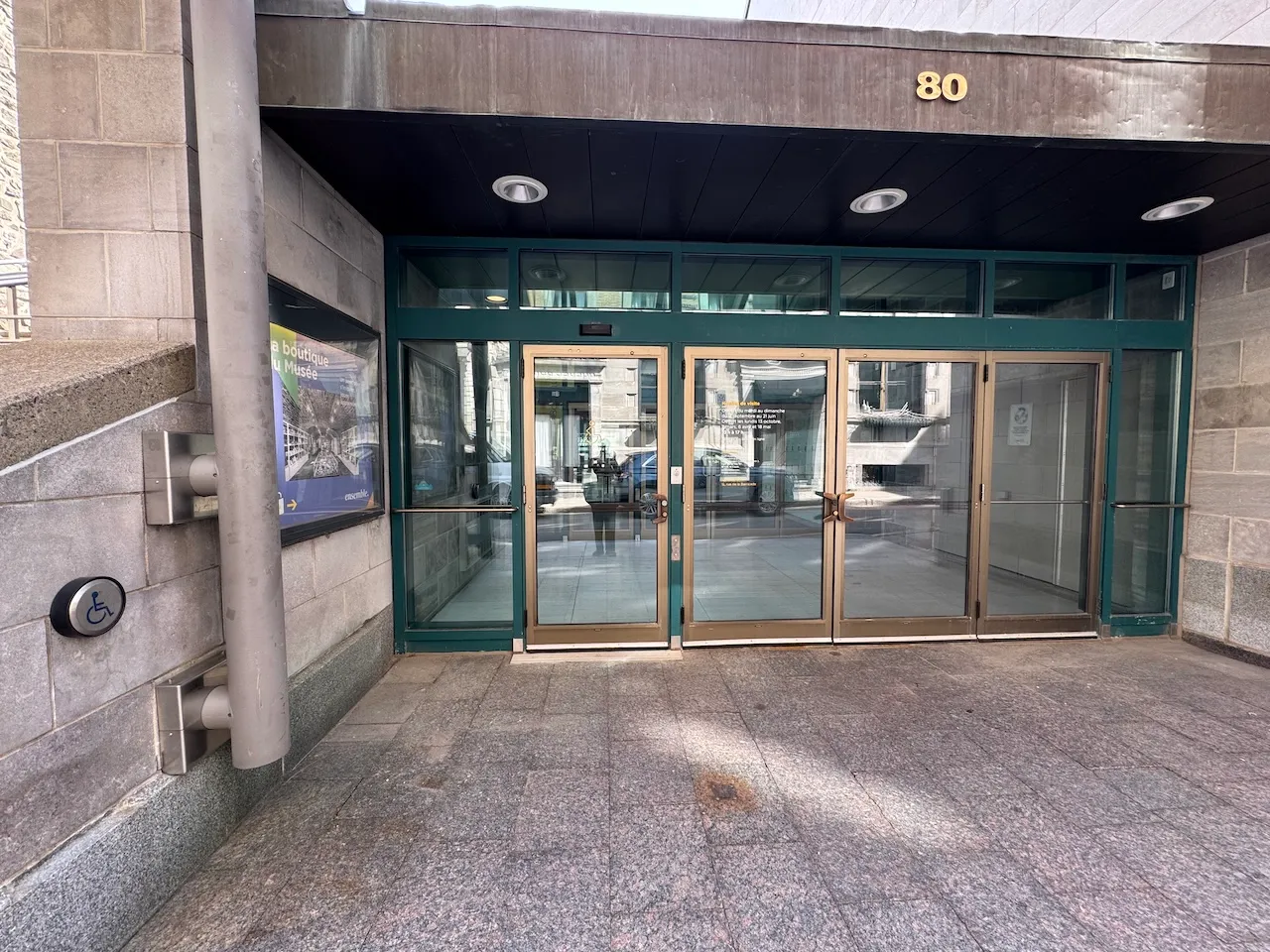 Entrée - 80, rue Saint-Pierre