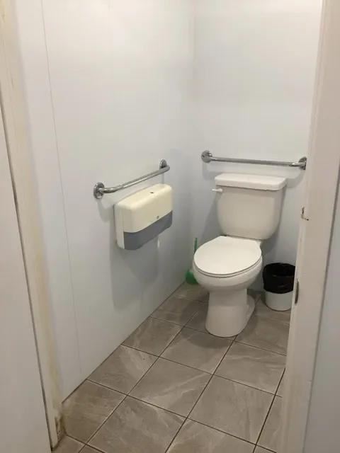 Sanitary block 2 - Toilet