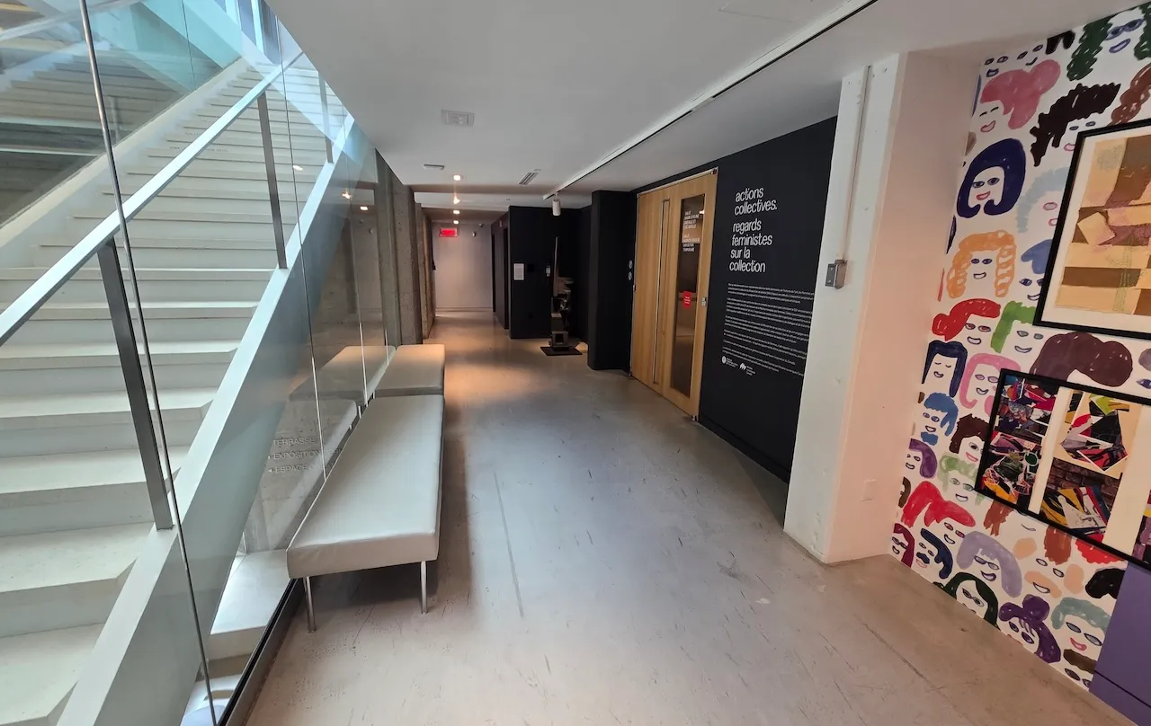 Corridor connecting the rooms