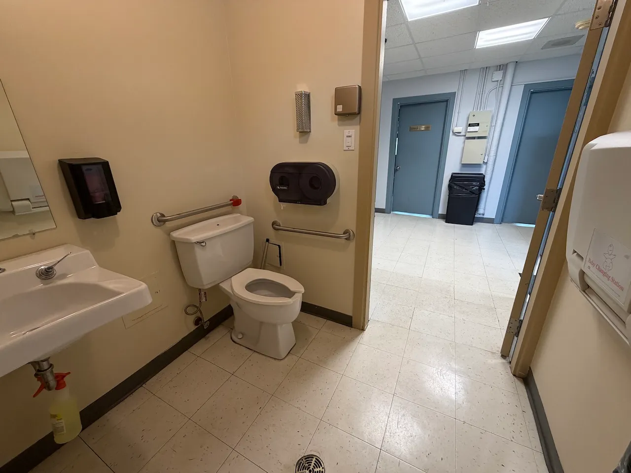 Universal Bathroom