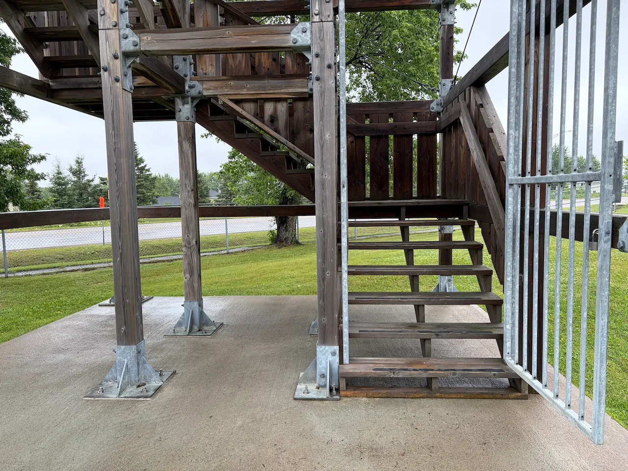 Access to the lookout point