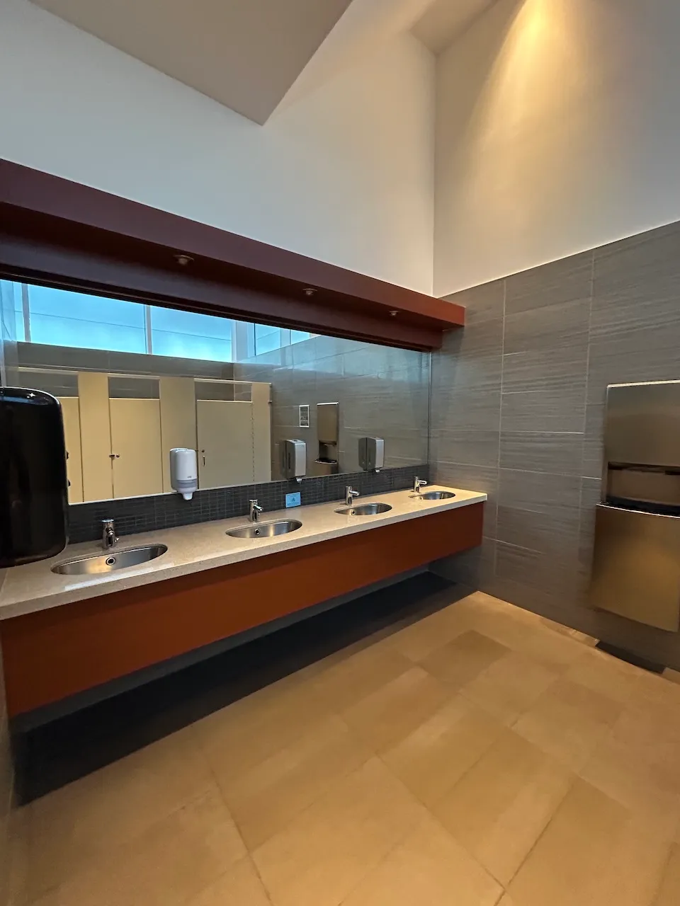 Restrooms (1st floor)