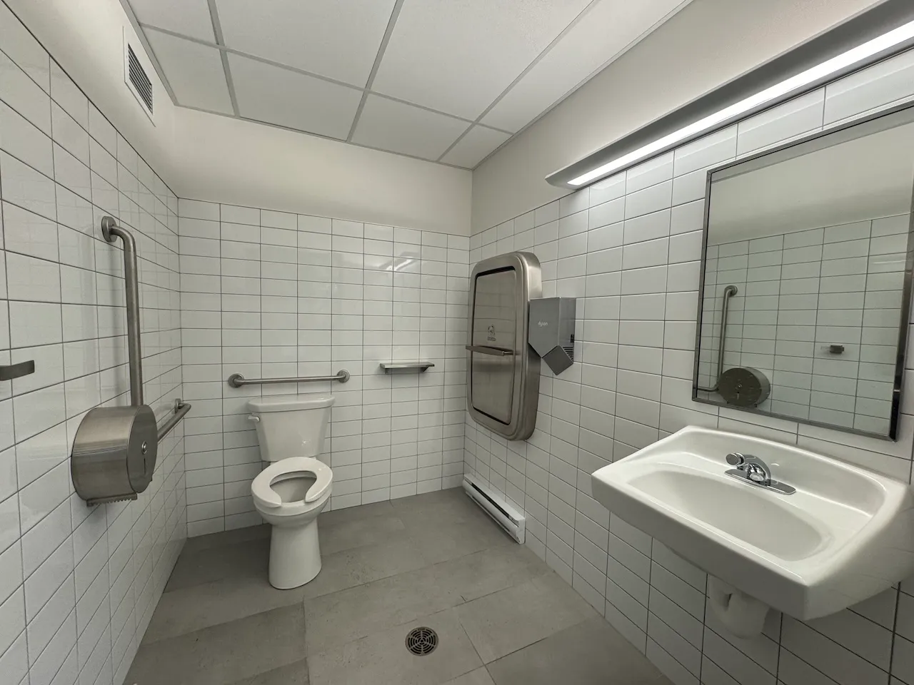 Salle de toilette universelle