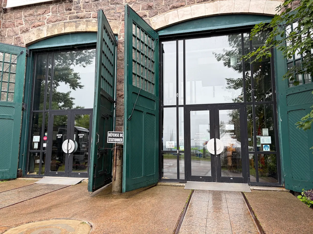 Entrée principale