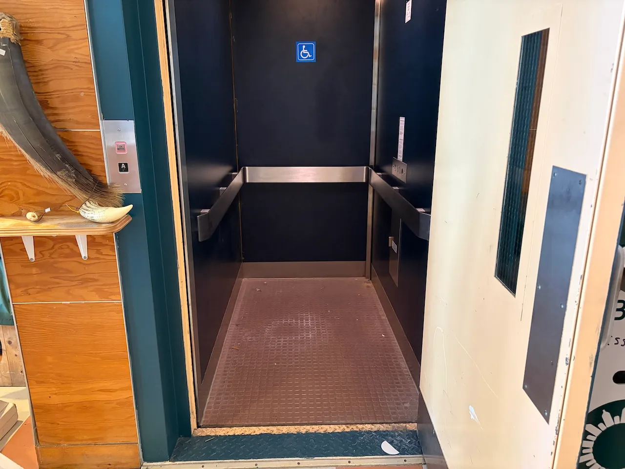 Lift platform