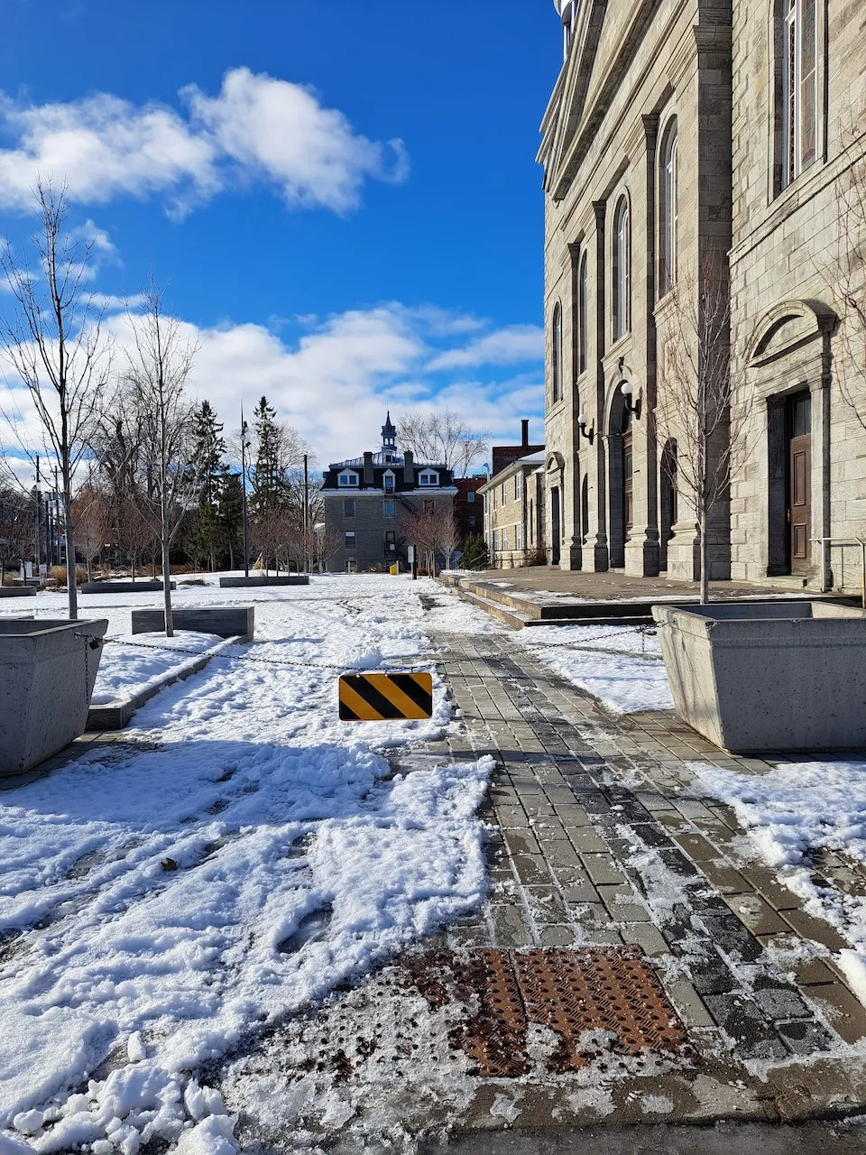 Path leading to the entrance