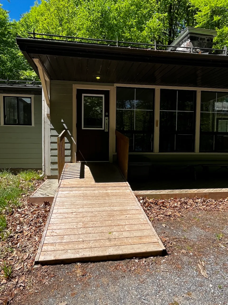 Cottage - entrance at the front
