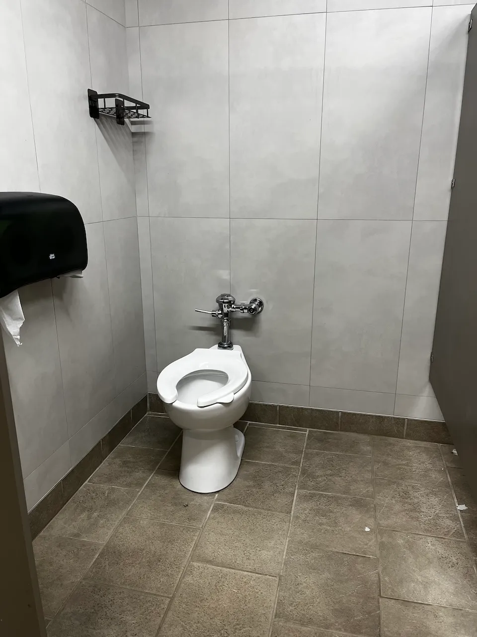 Welcome Center - Restroom - Men's