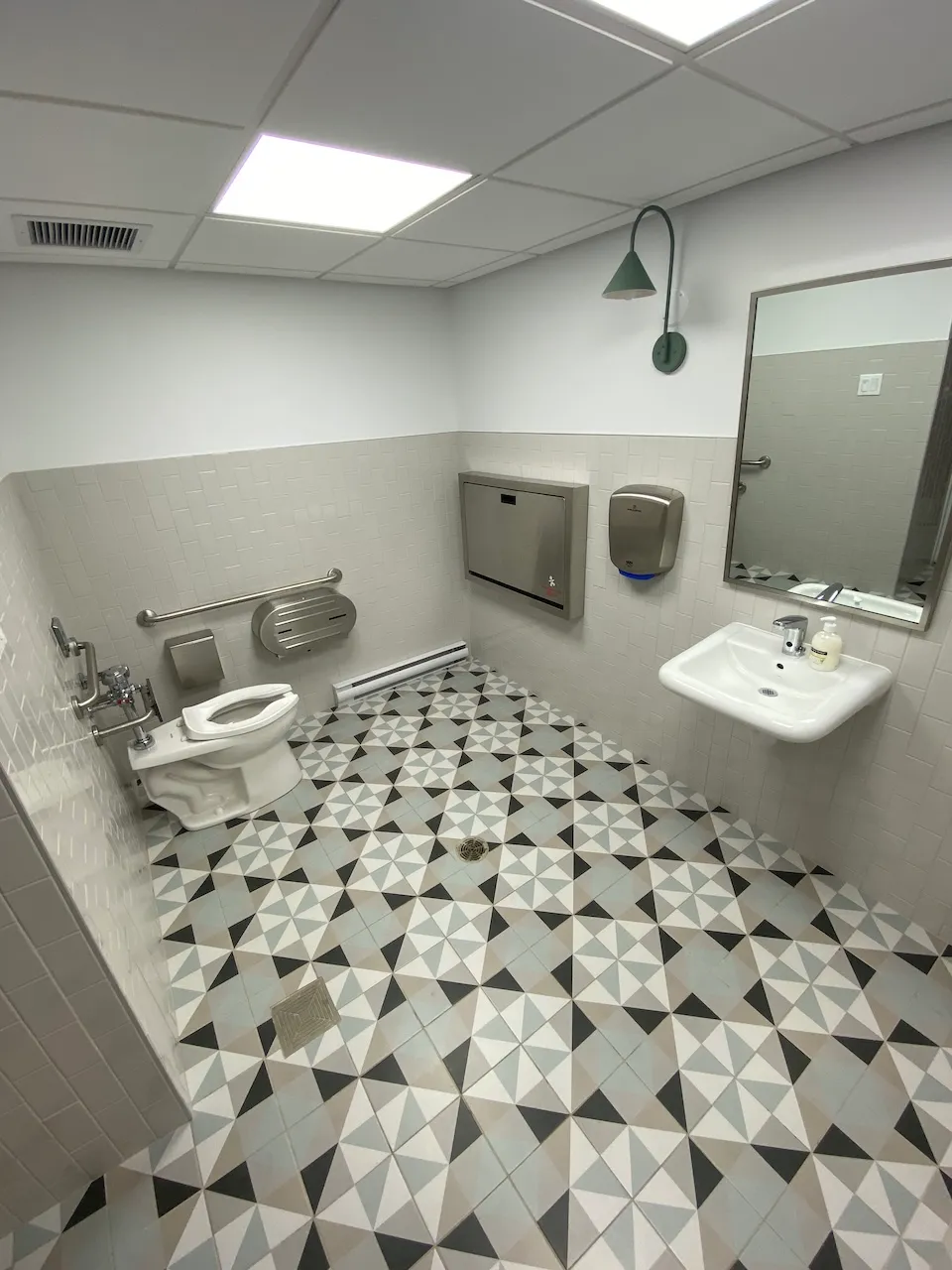 Universal Bathroom