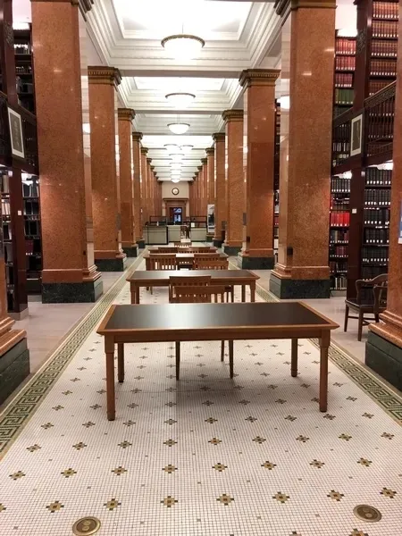 Bibliothèque du Parlement
