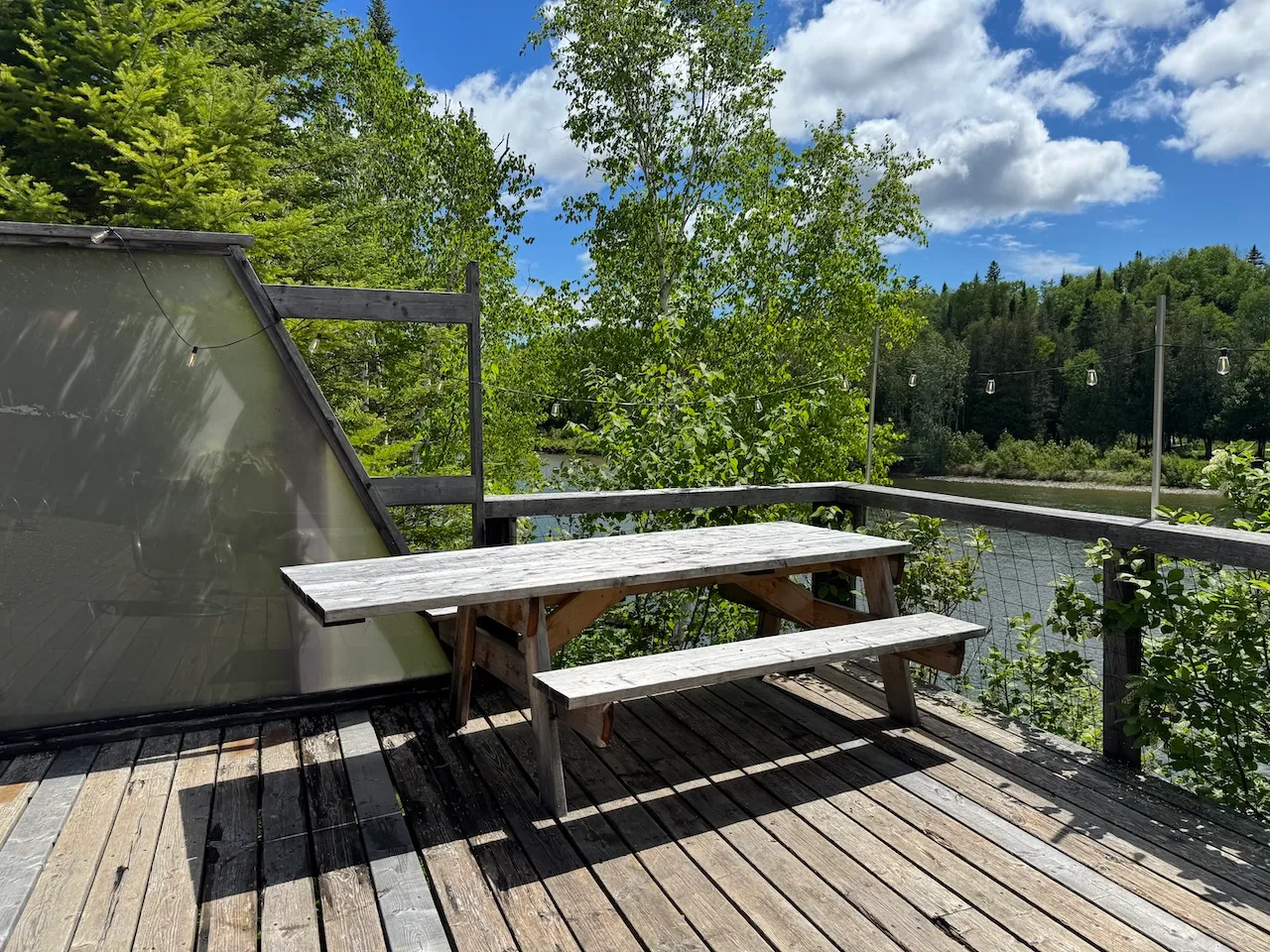 Table de pique-nique adaptée