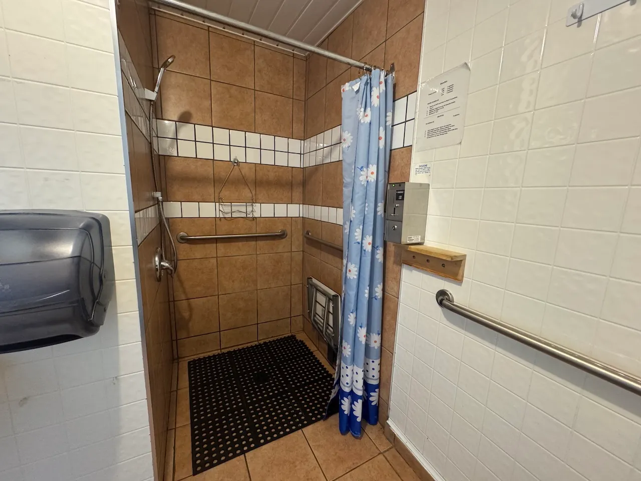 Roll-in shower