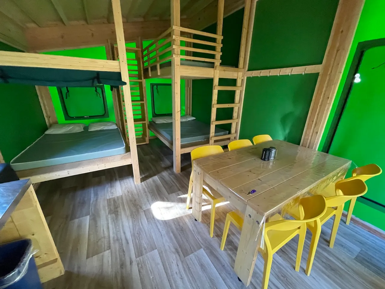 Intérieur du prêt-à-camper