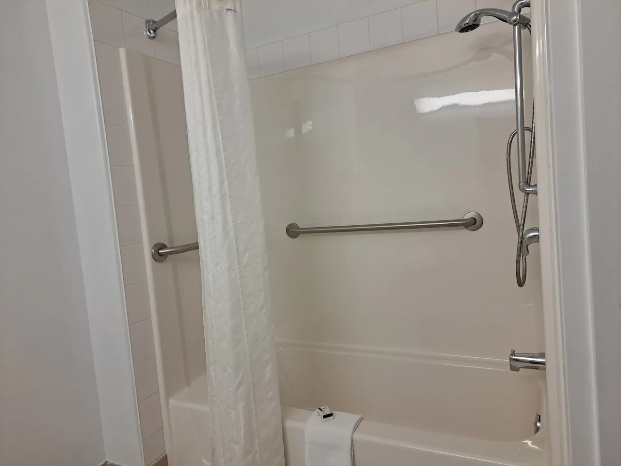 Chambres 102, 103 et 203