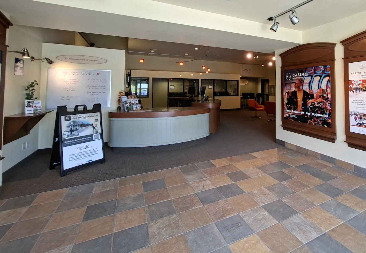 Bureau d'information touristique Laurentides à la Porte-du-Nord