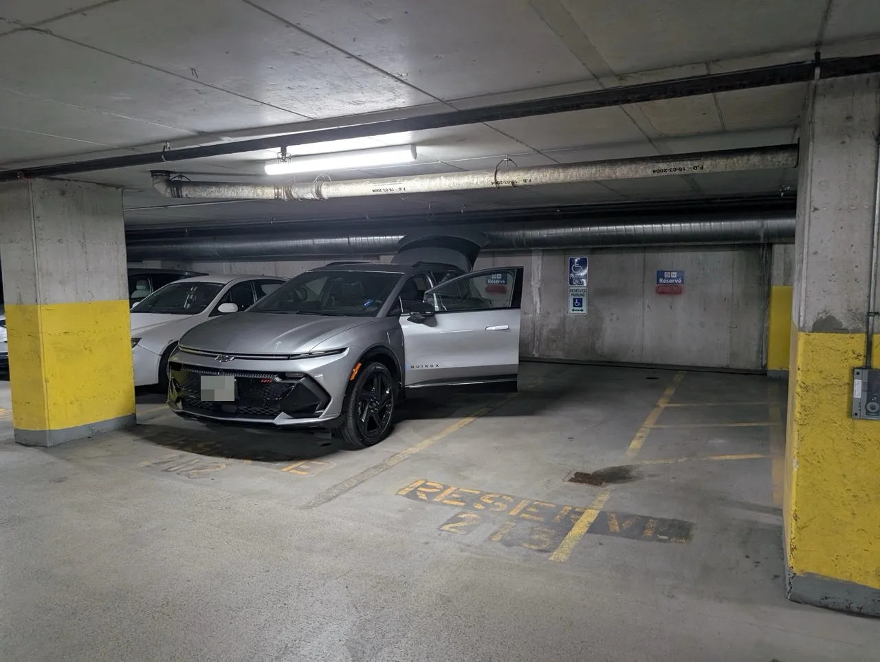 Espace de stationnement réservé