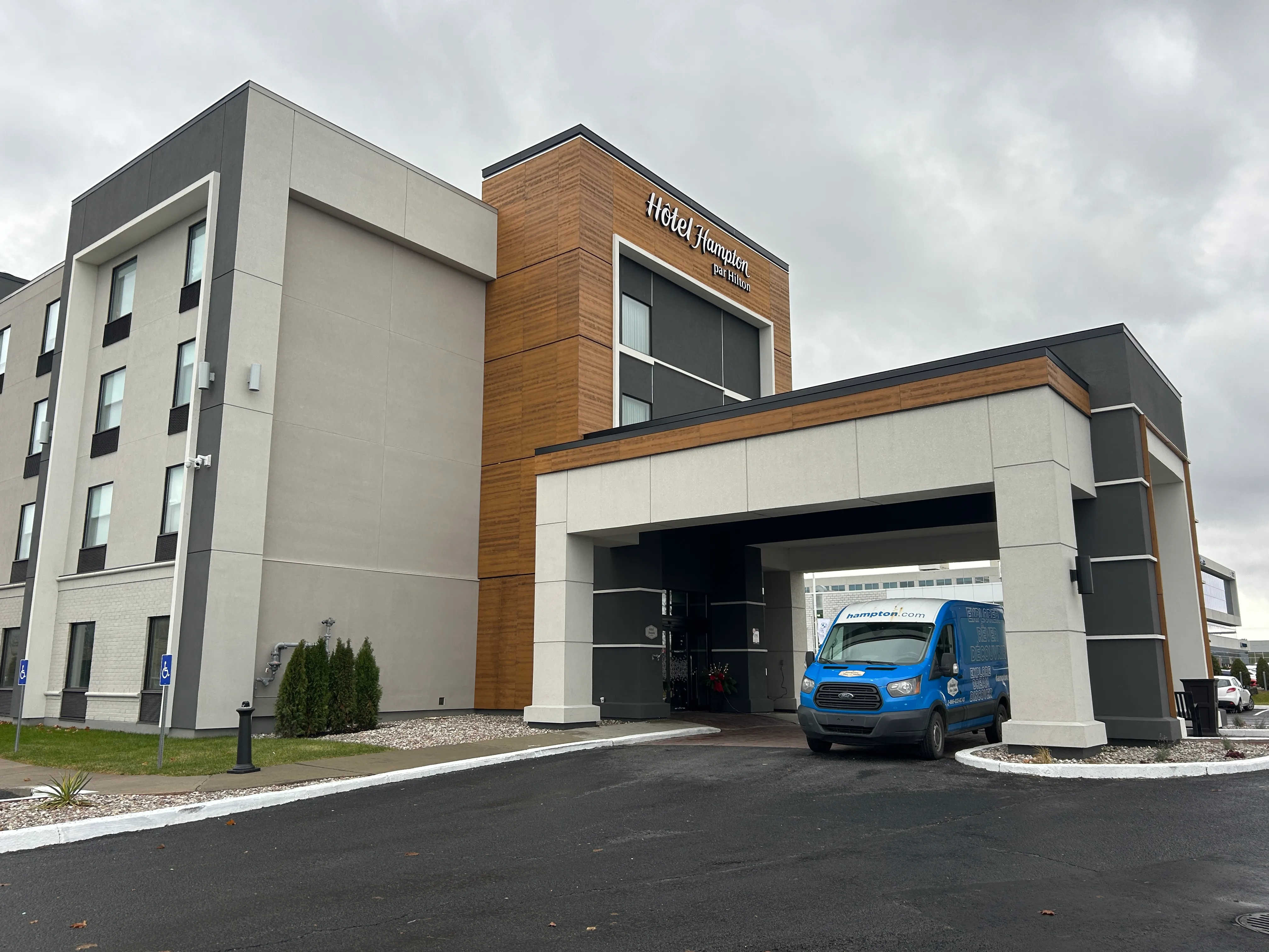 Extérieur de l'établissement