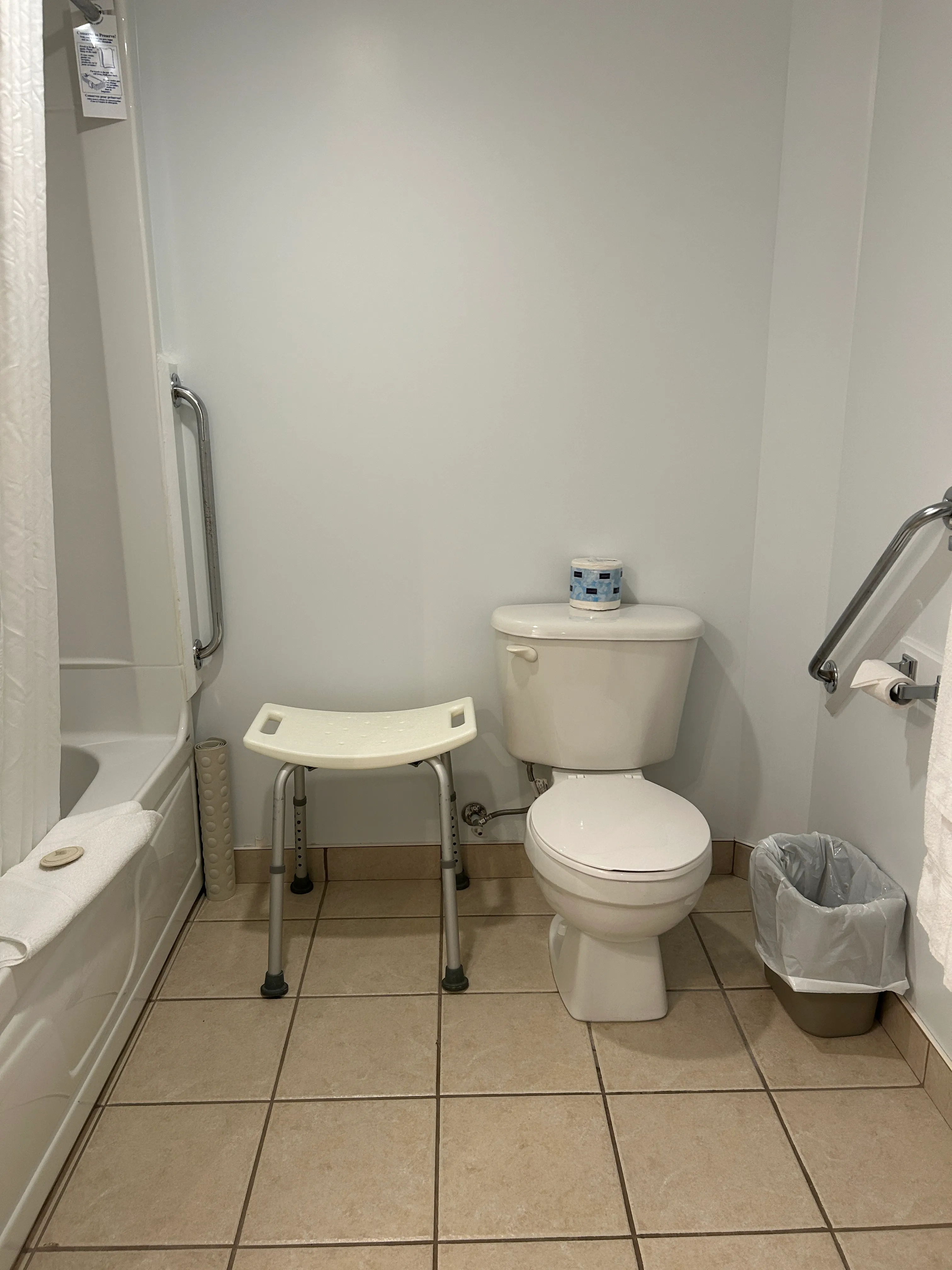 Salle de bain chambre 207