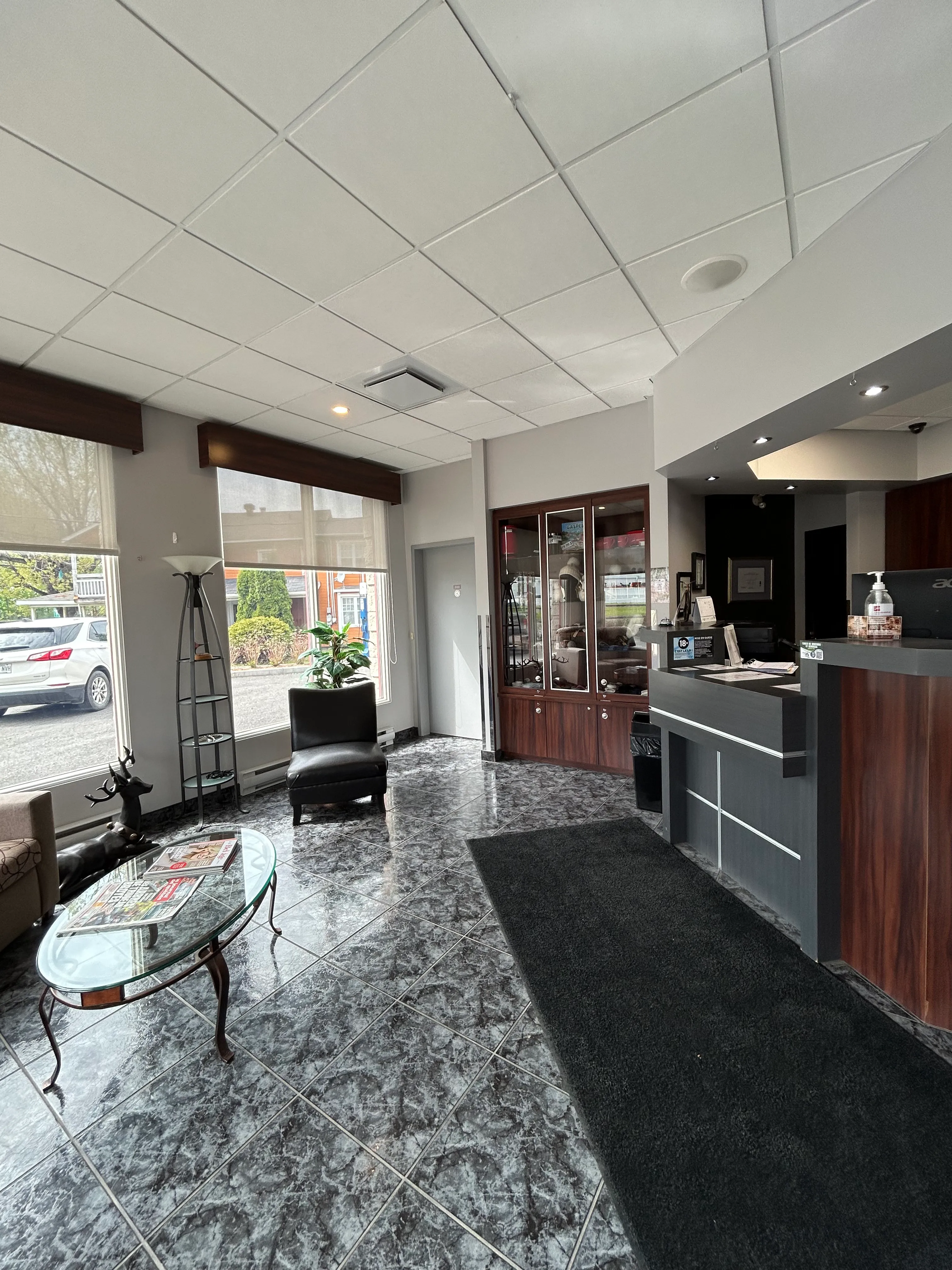 Inn reception