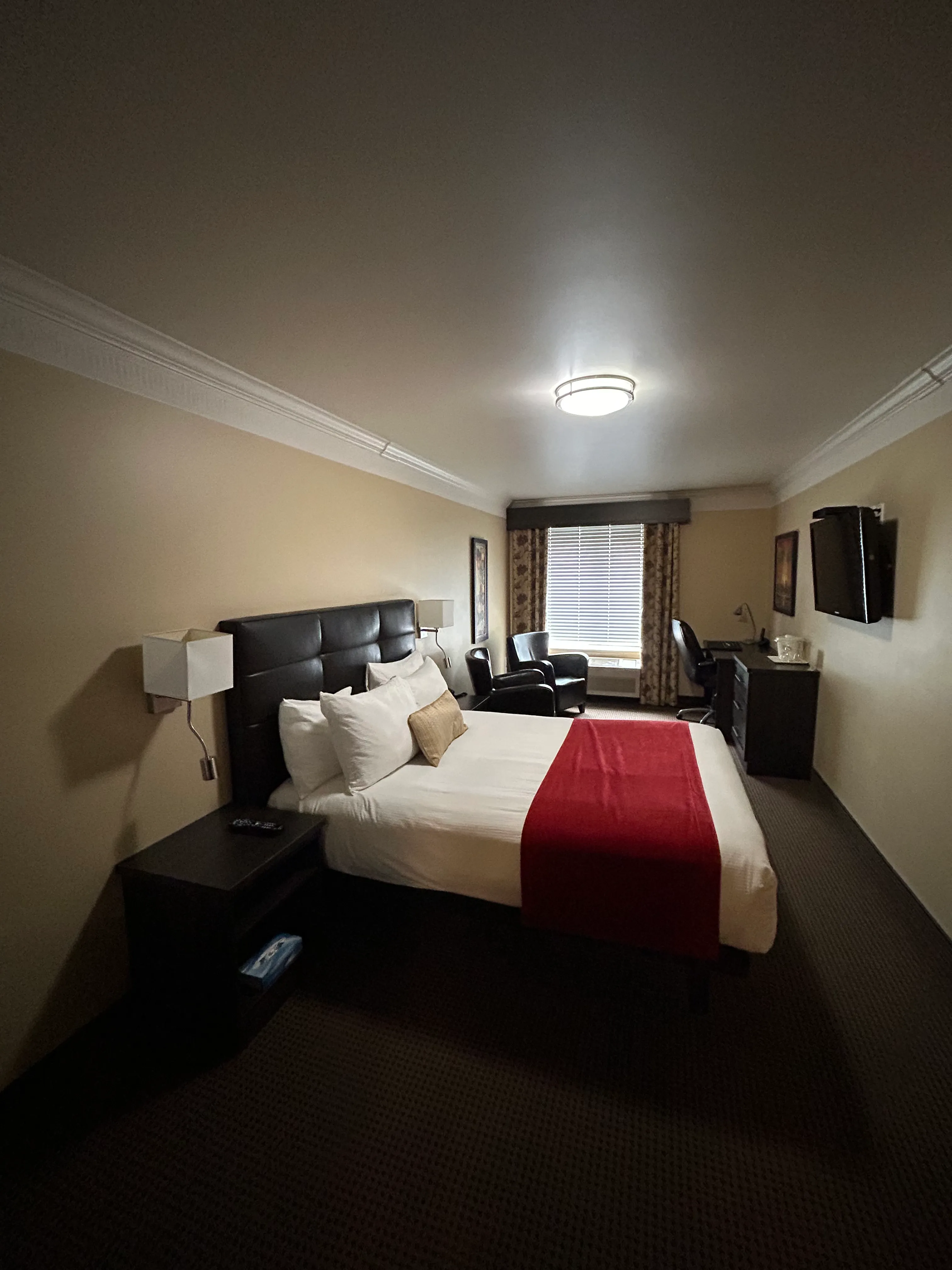 Room 105-107