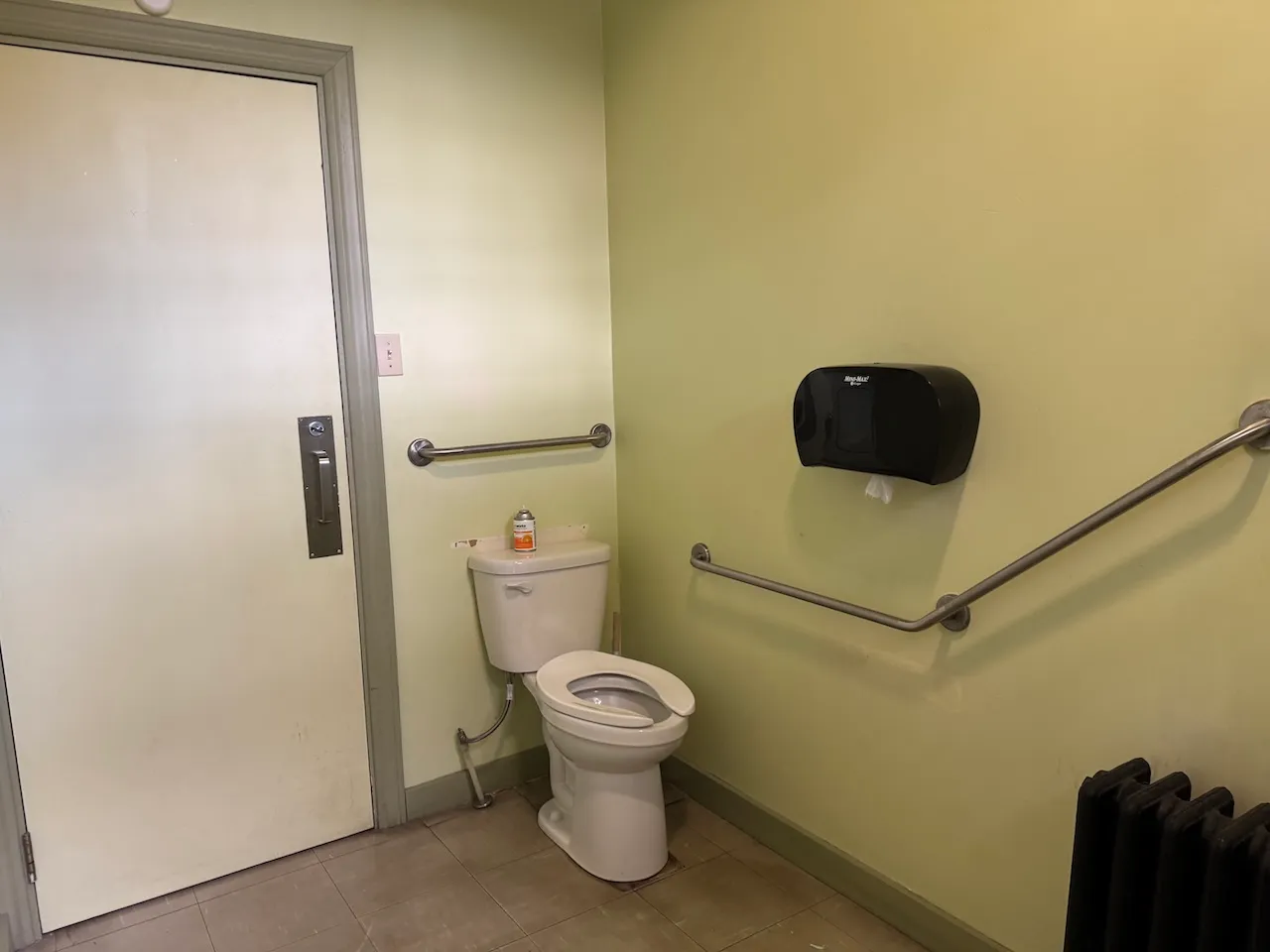 Salle de toilette universelle