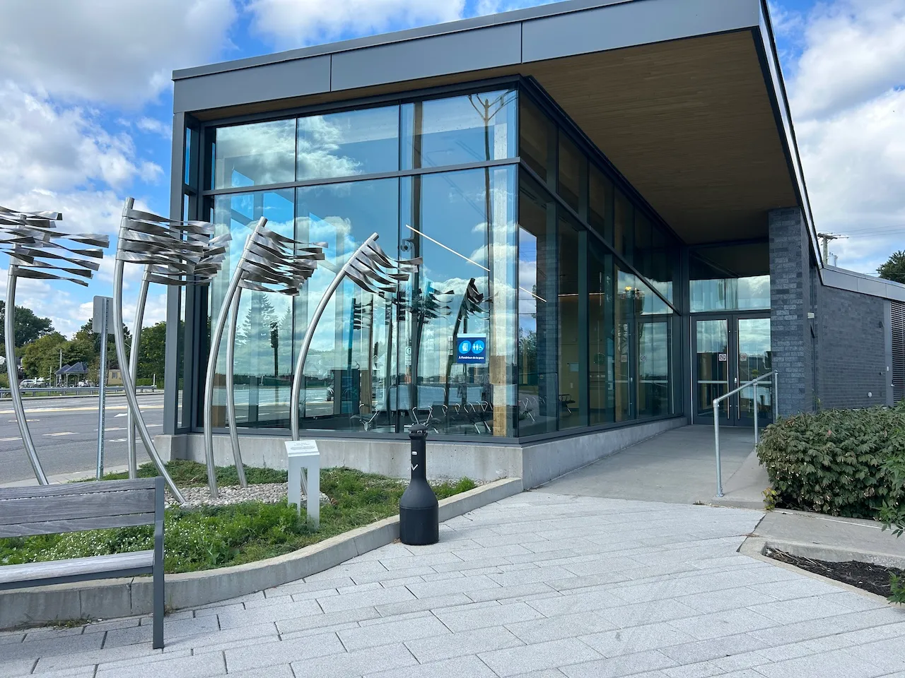 Gare Saint-Ignace-de-Loyola -Entrée