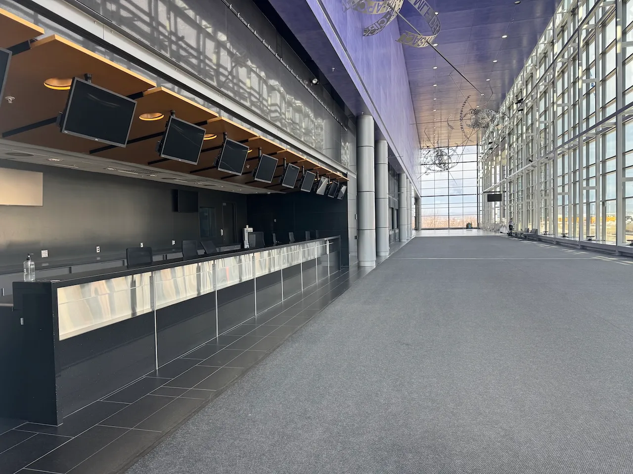 Reception desk - Level 4