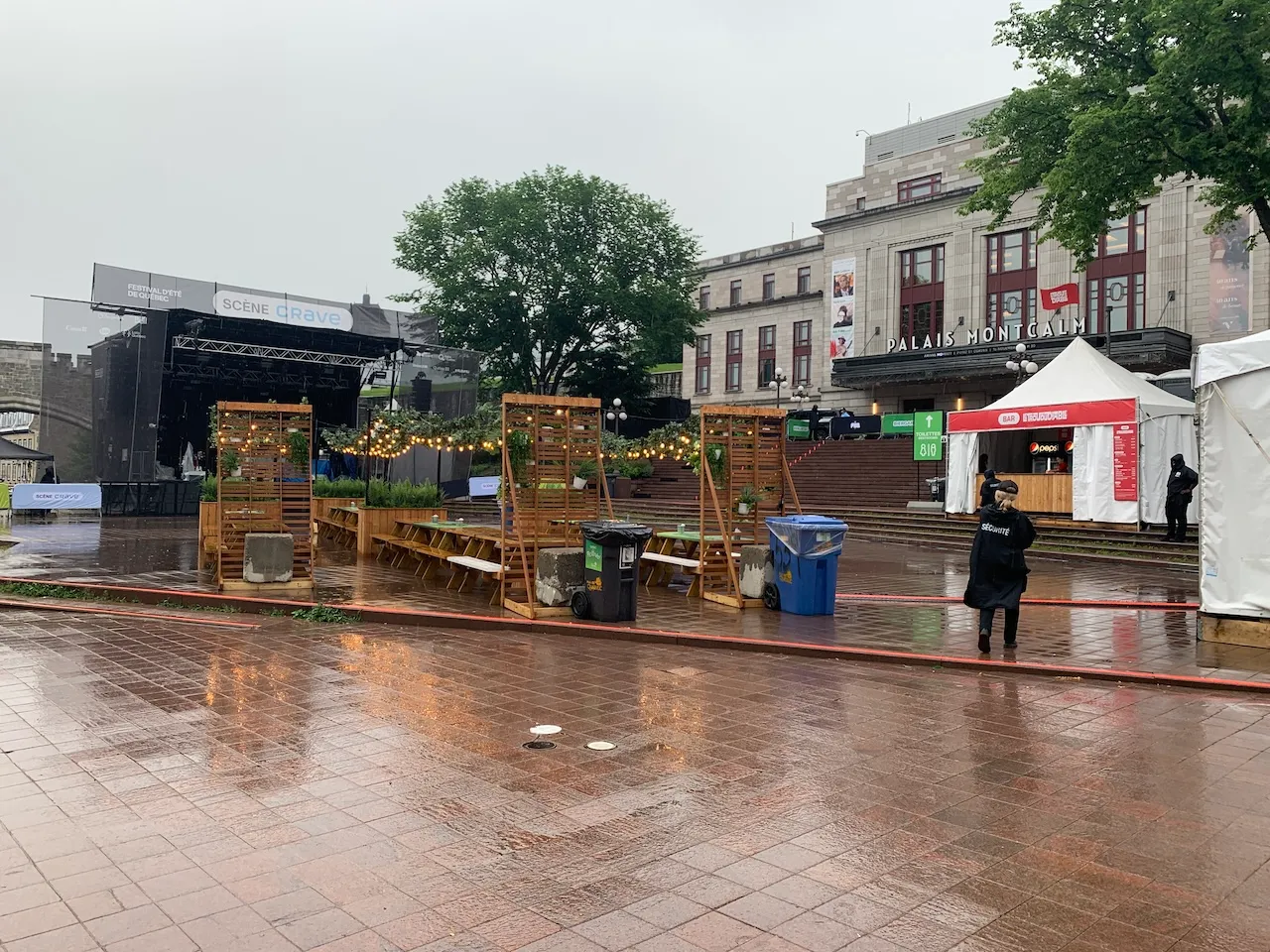 Scène Crave - Place D'Youville