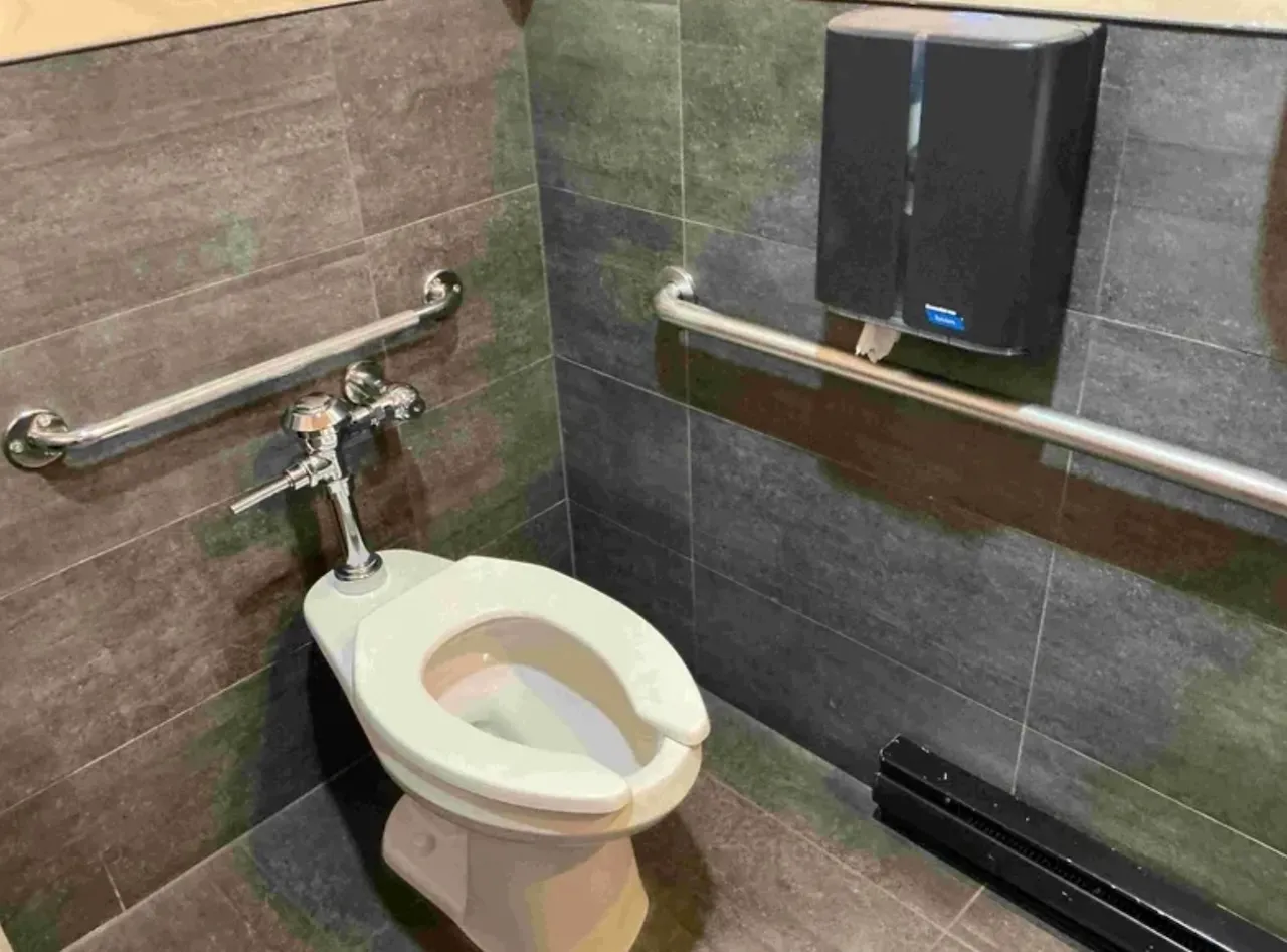Universal Bathroom