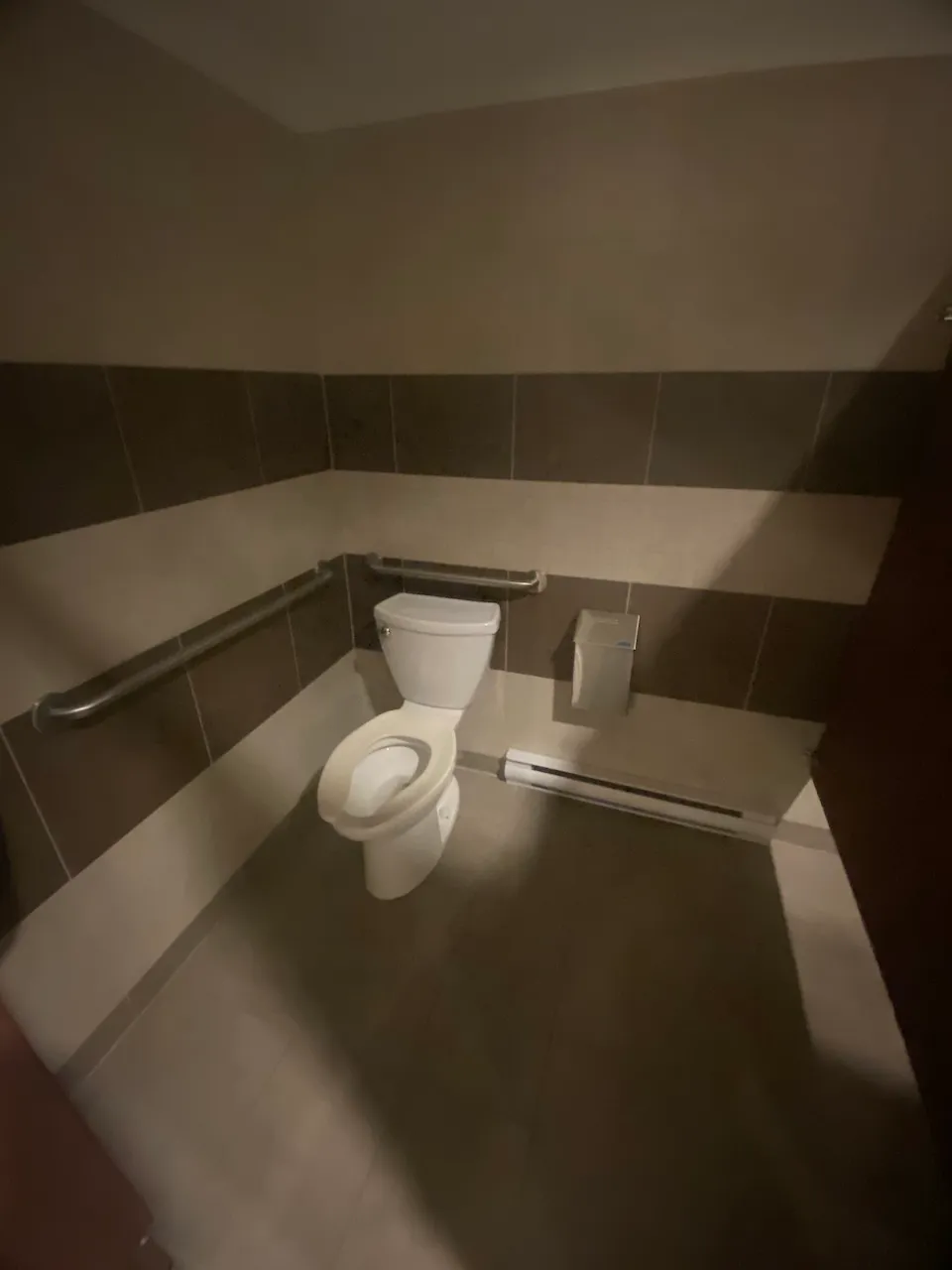 Cabinet de toilette - femme