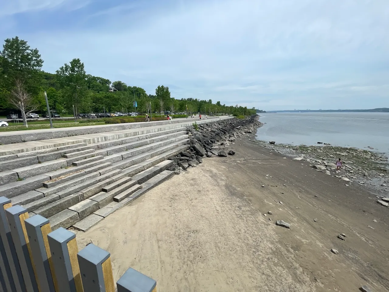 Accès au fleuve