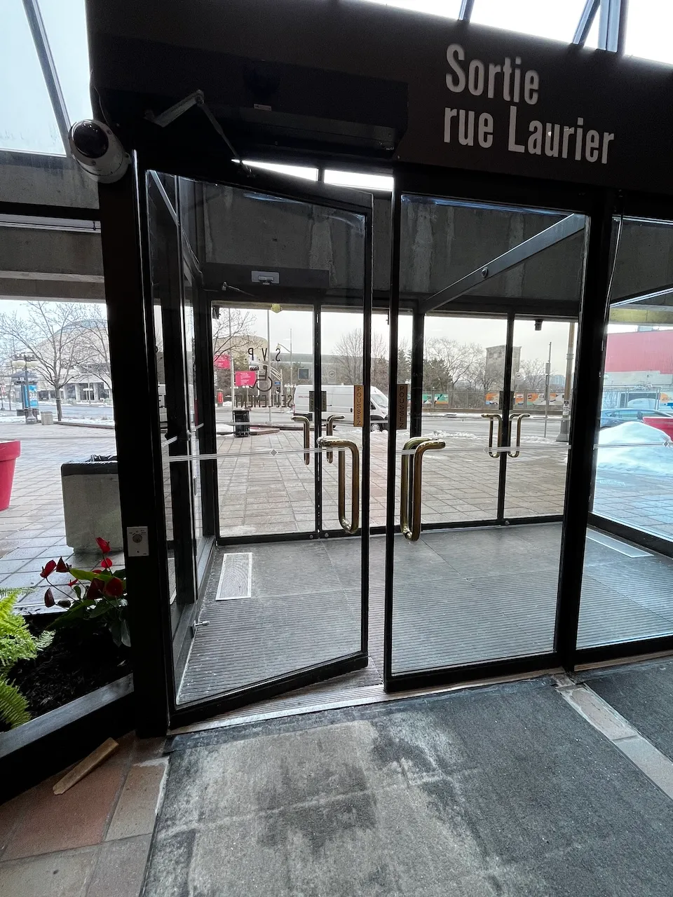 Main entrance - vestibule