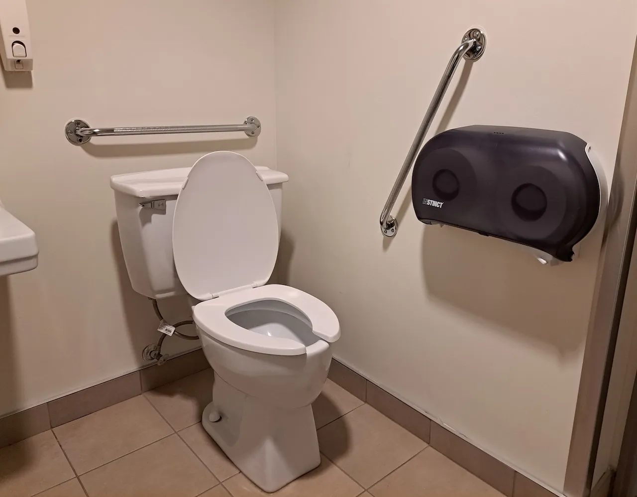 Salle de toilette universelle