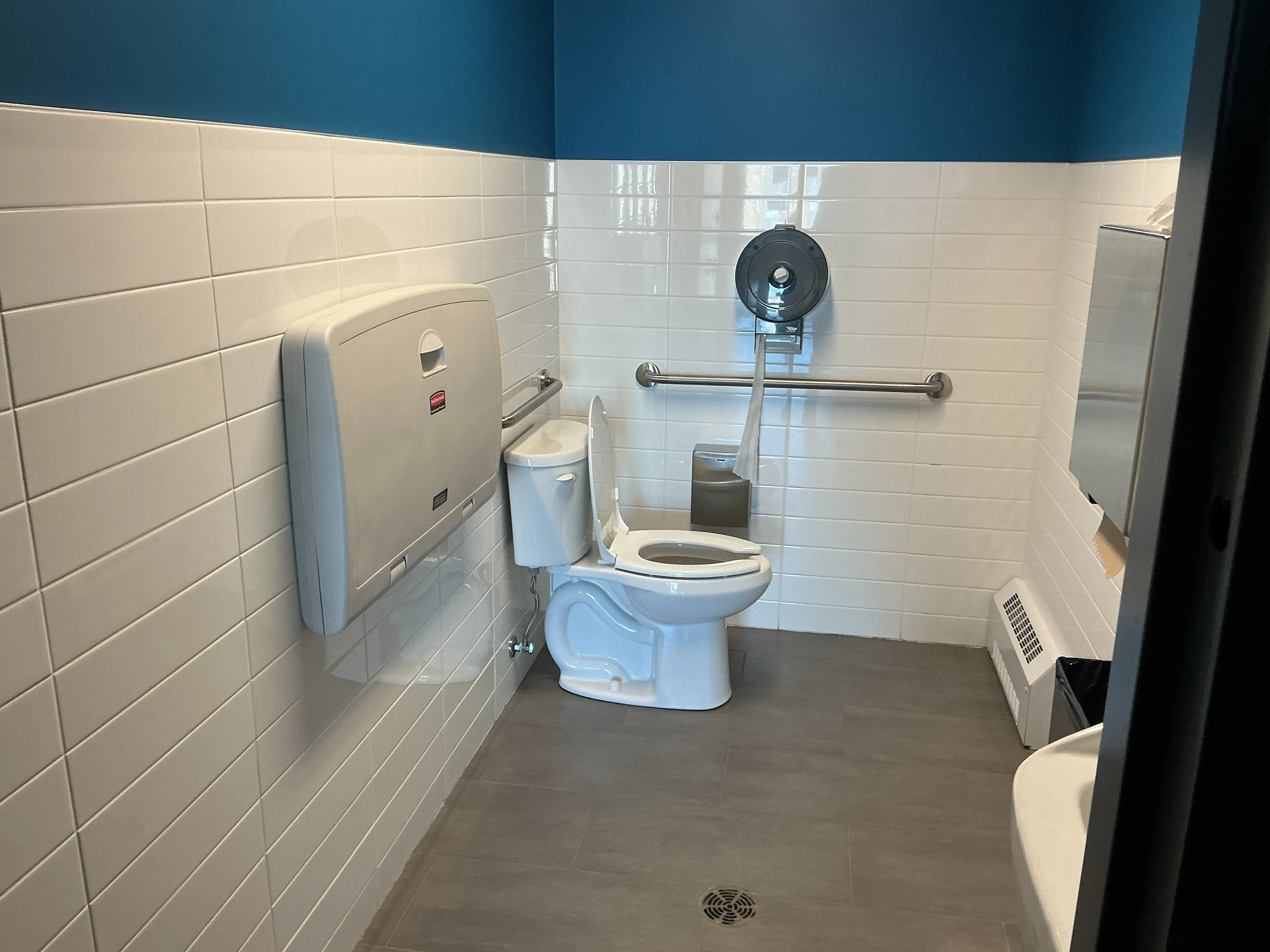 Salle de toilette universelle