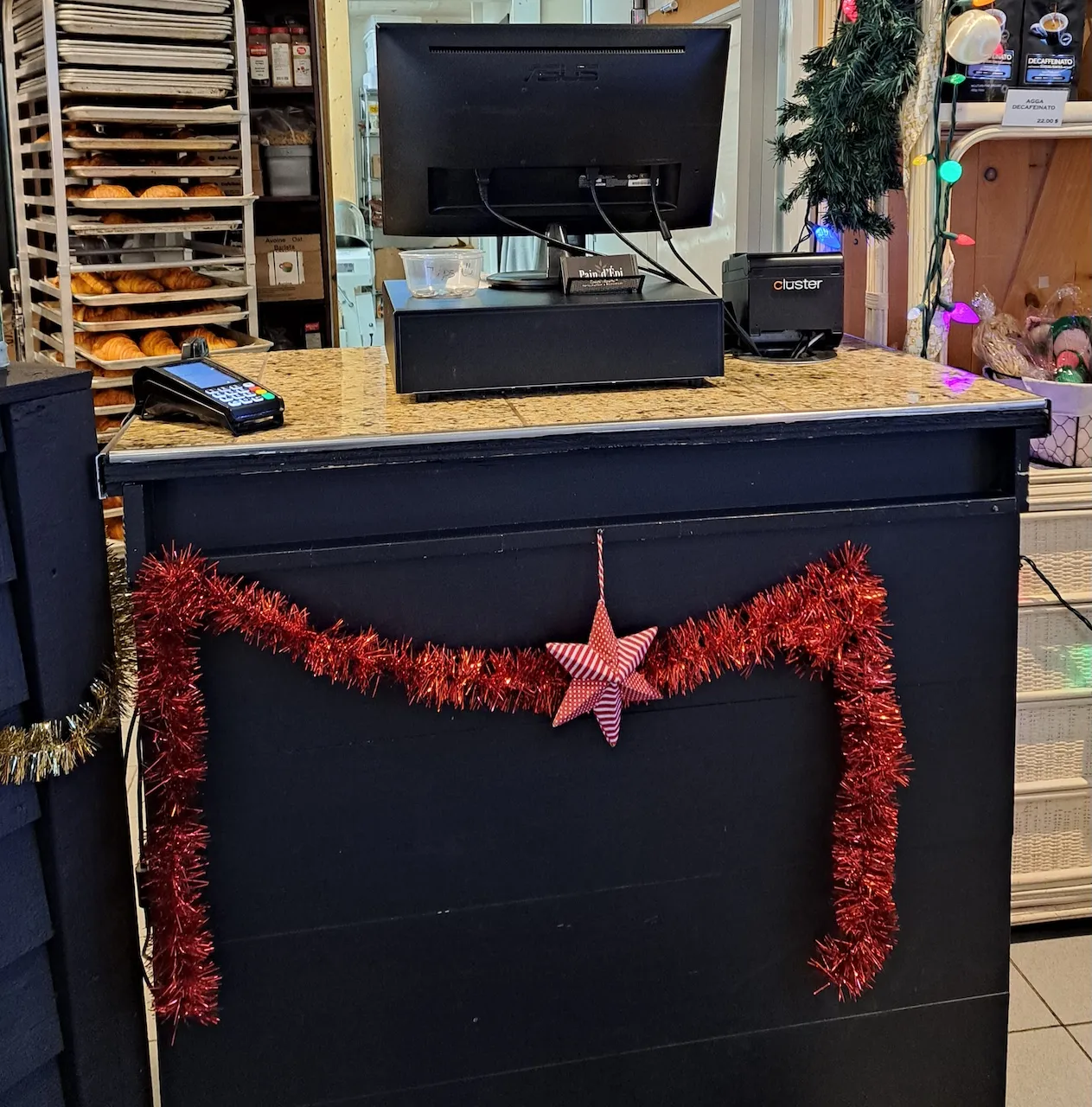 Cashier counter