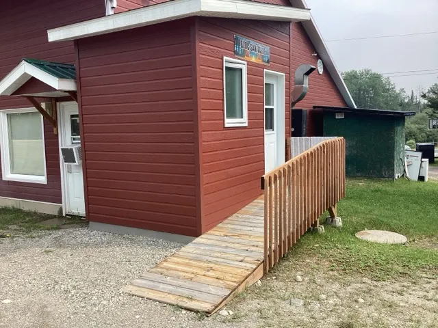 Accès au bloc sanitaire