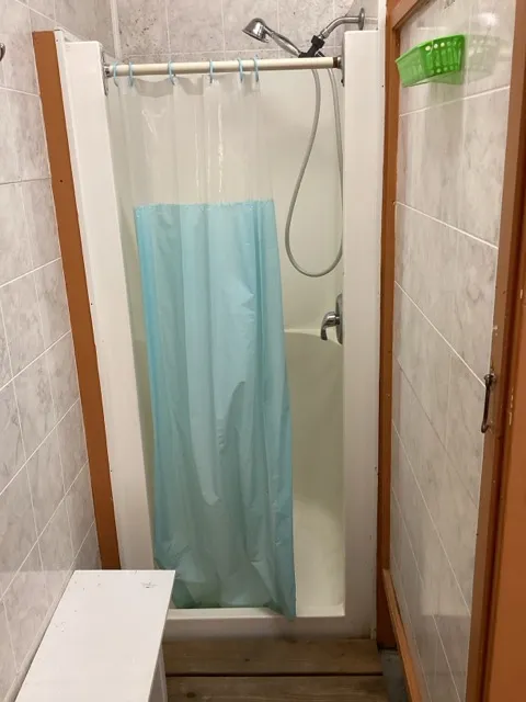 Bloc sanitaire - Douche