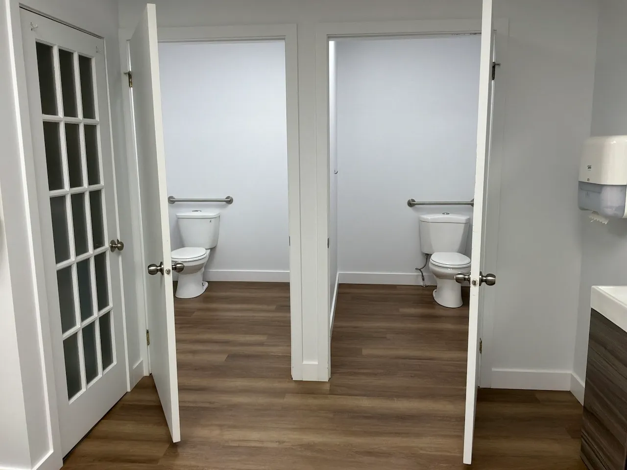 Salle de toilette accessible