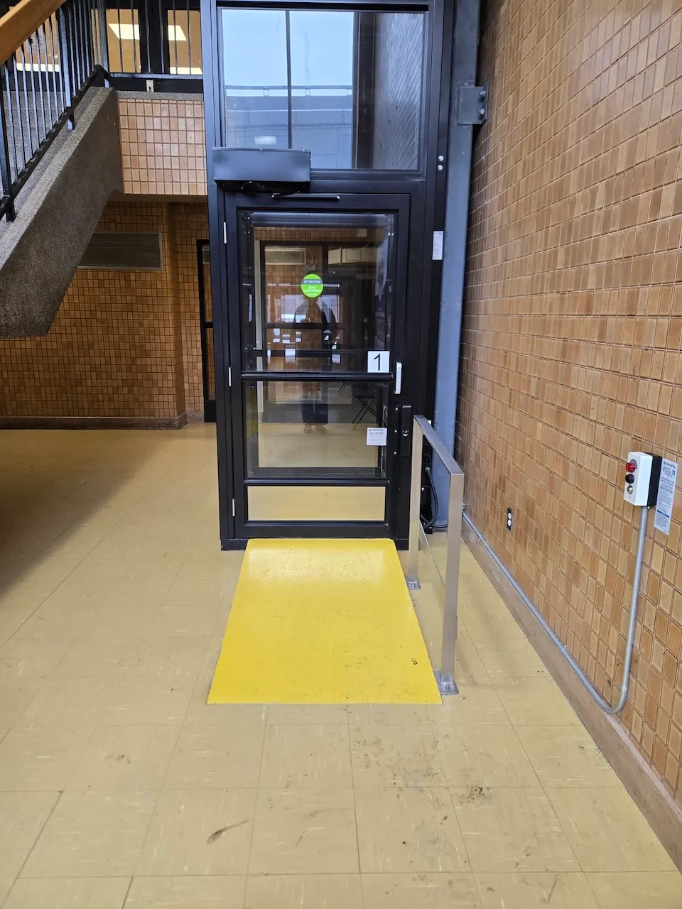 Lift platform near the secondary entrance (West)