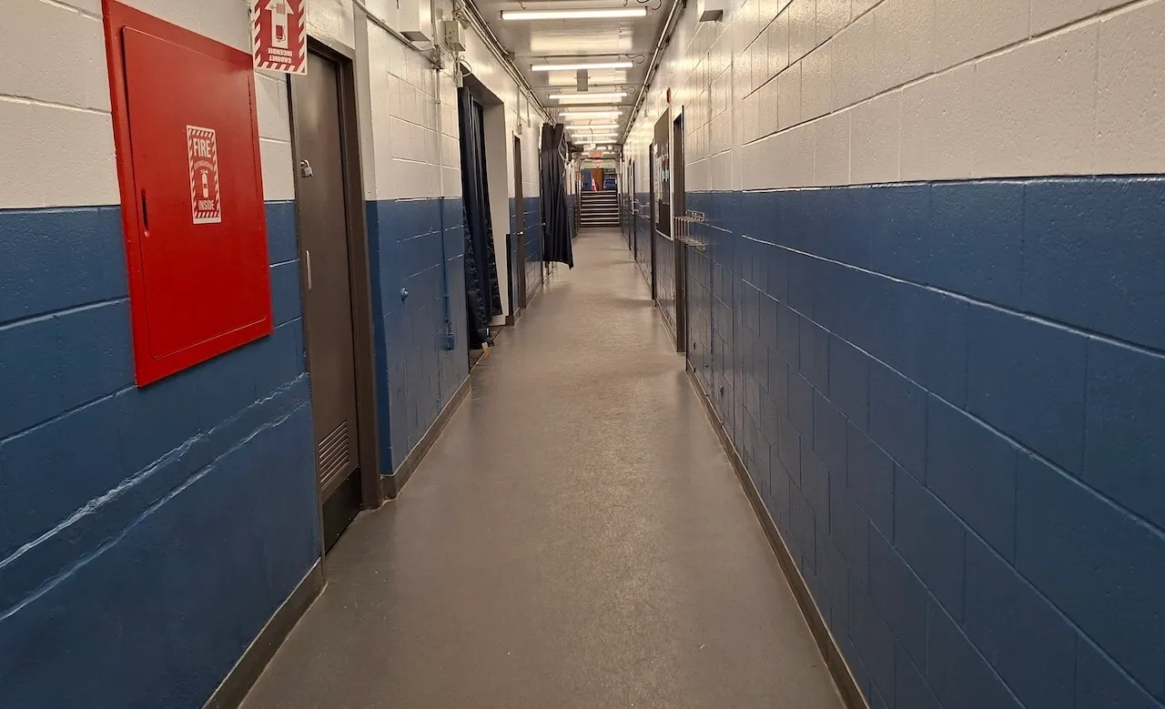 Hallway leading to the arena - Basement