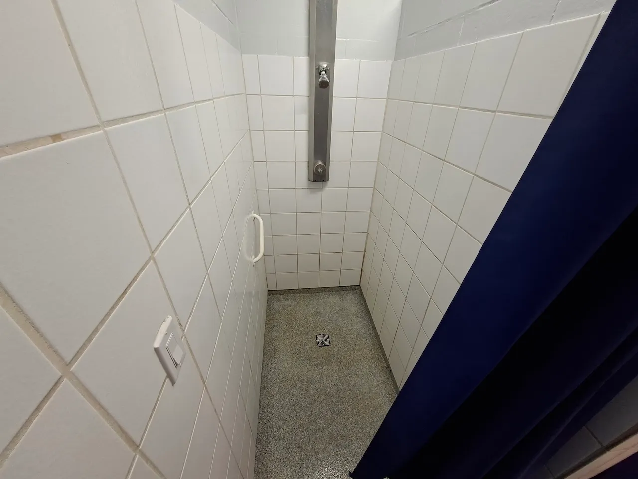 Locker room - Basement - Women