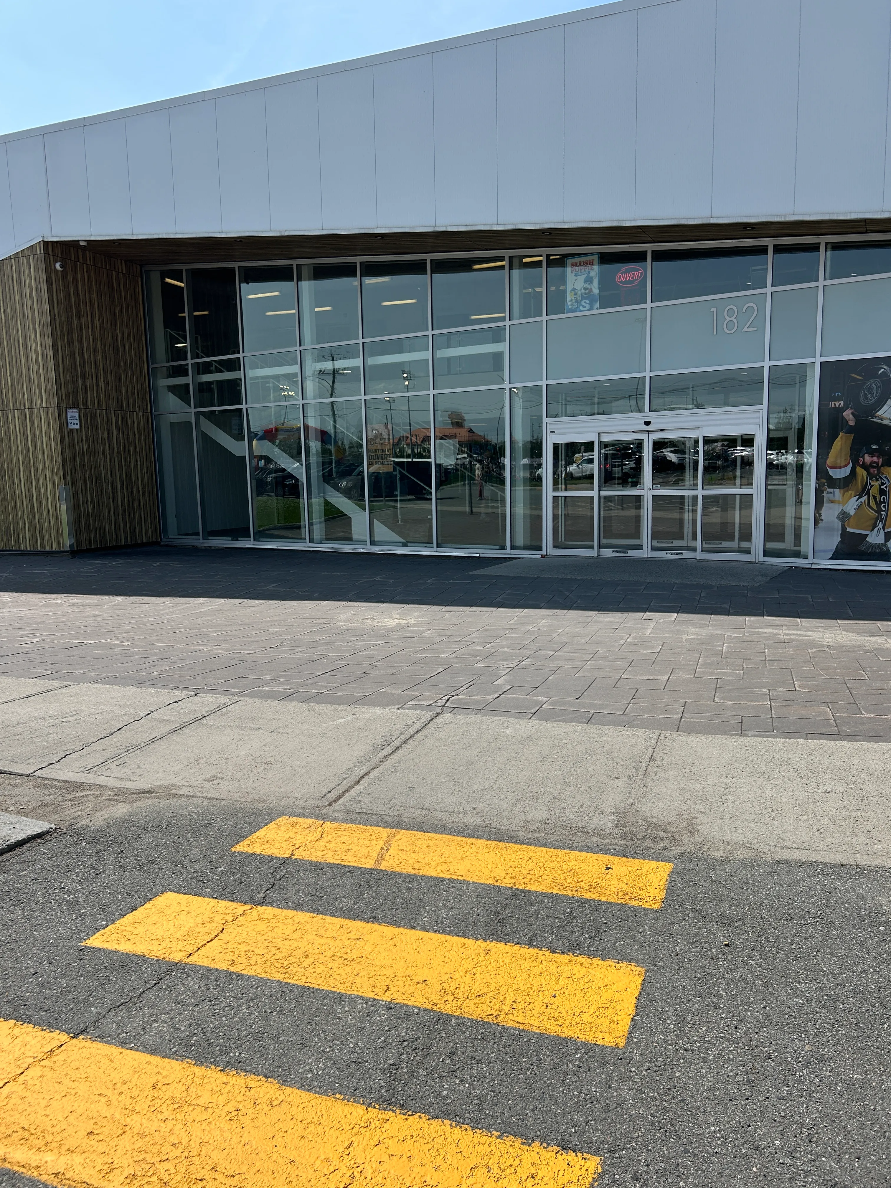 Path leading to the entrance