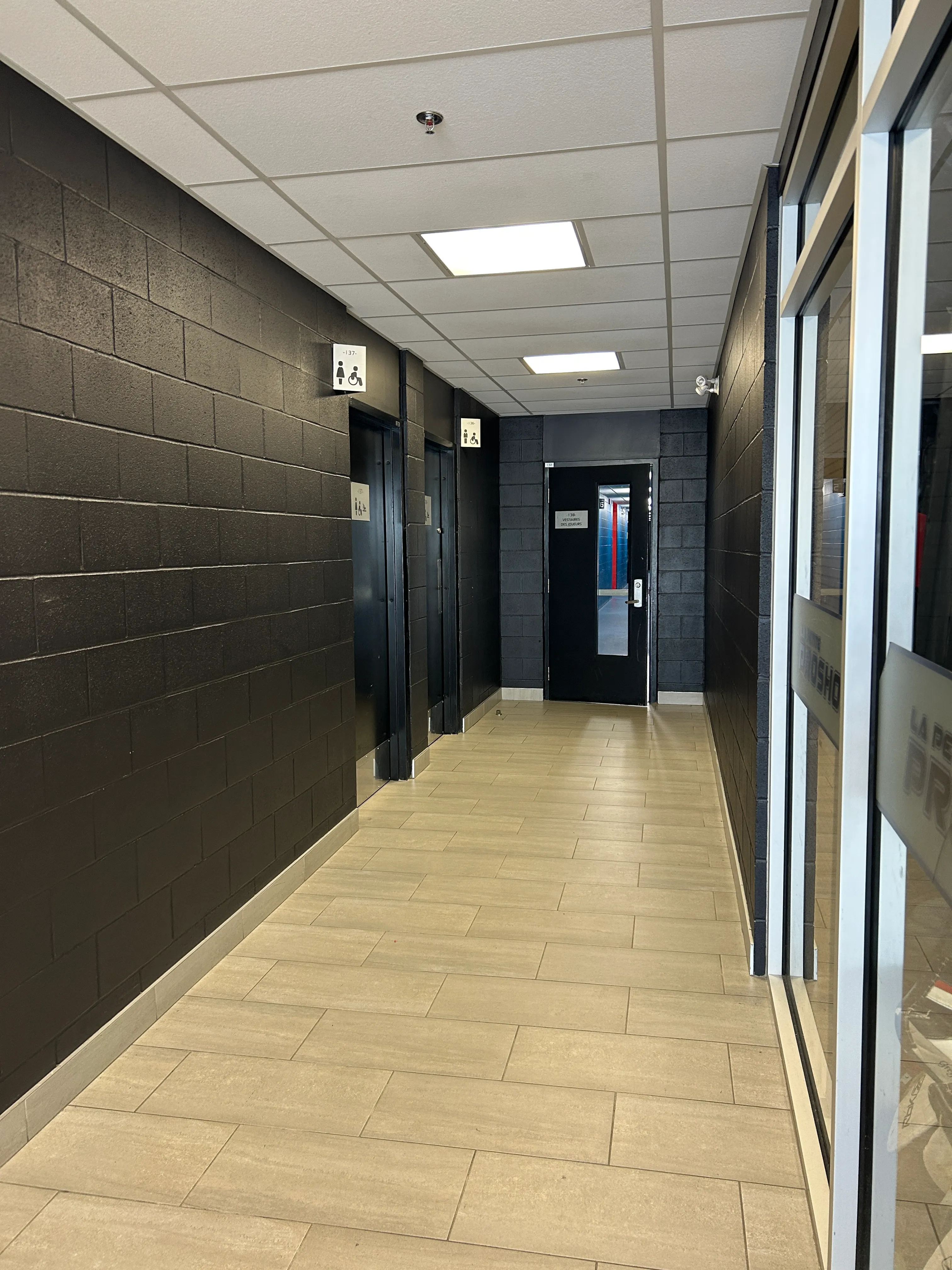 Corridor leading to the restrooms