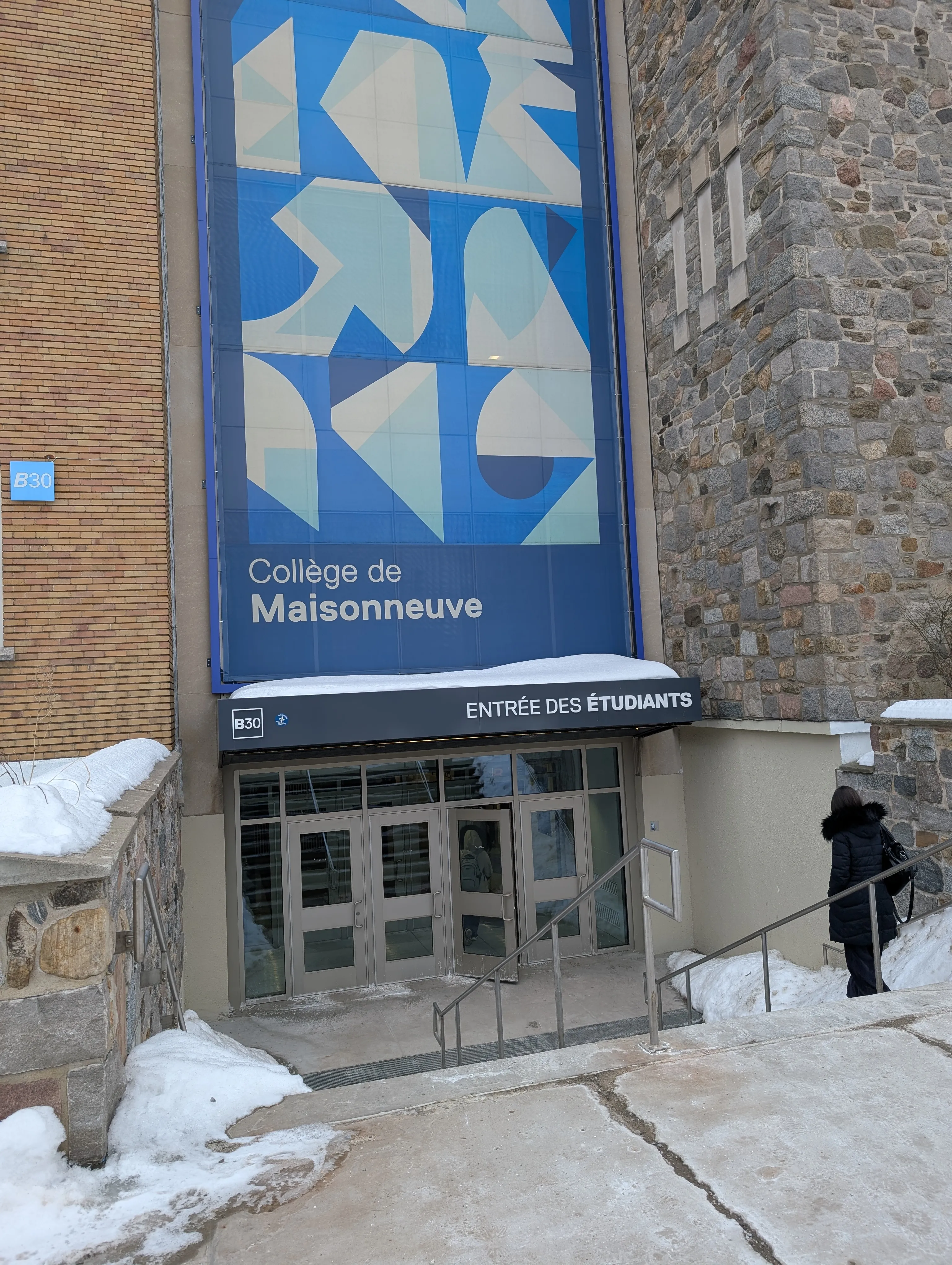 Front entrance on Sherbrooke street