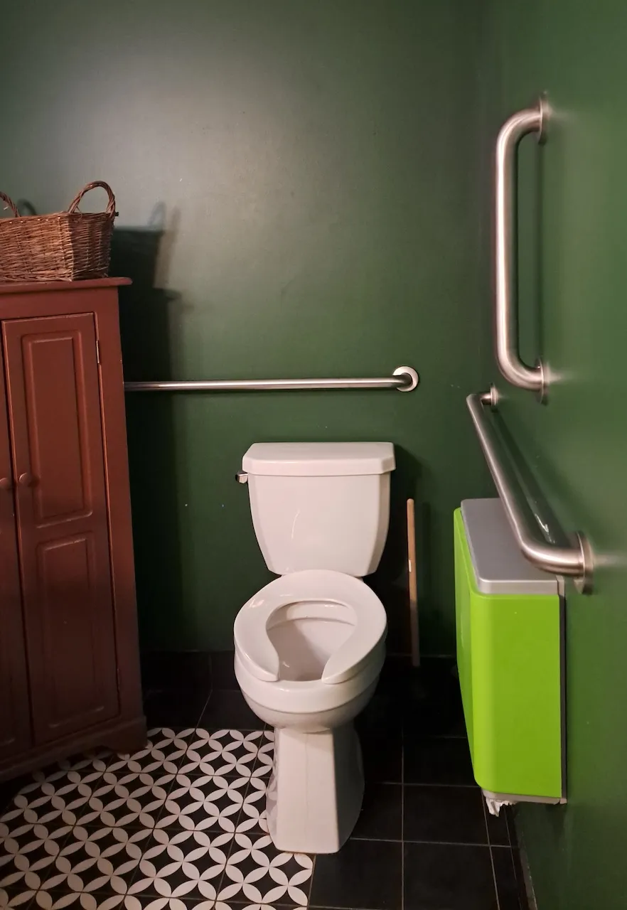 Salle de toilette universelle