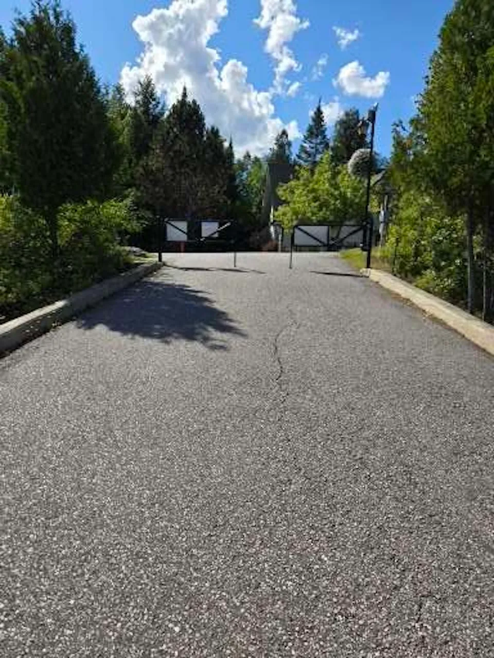 Pente menant vers l'entrée du bateau