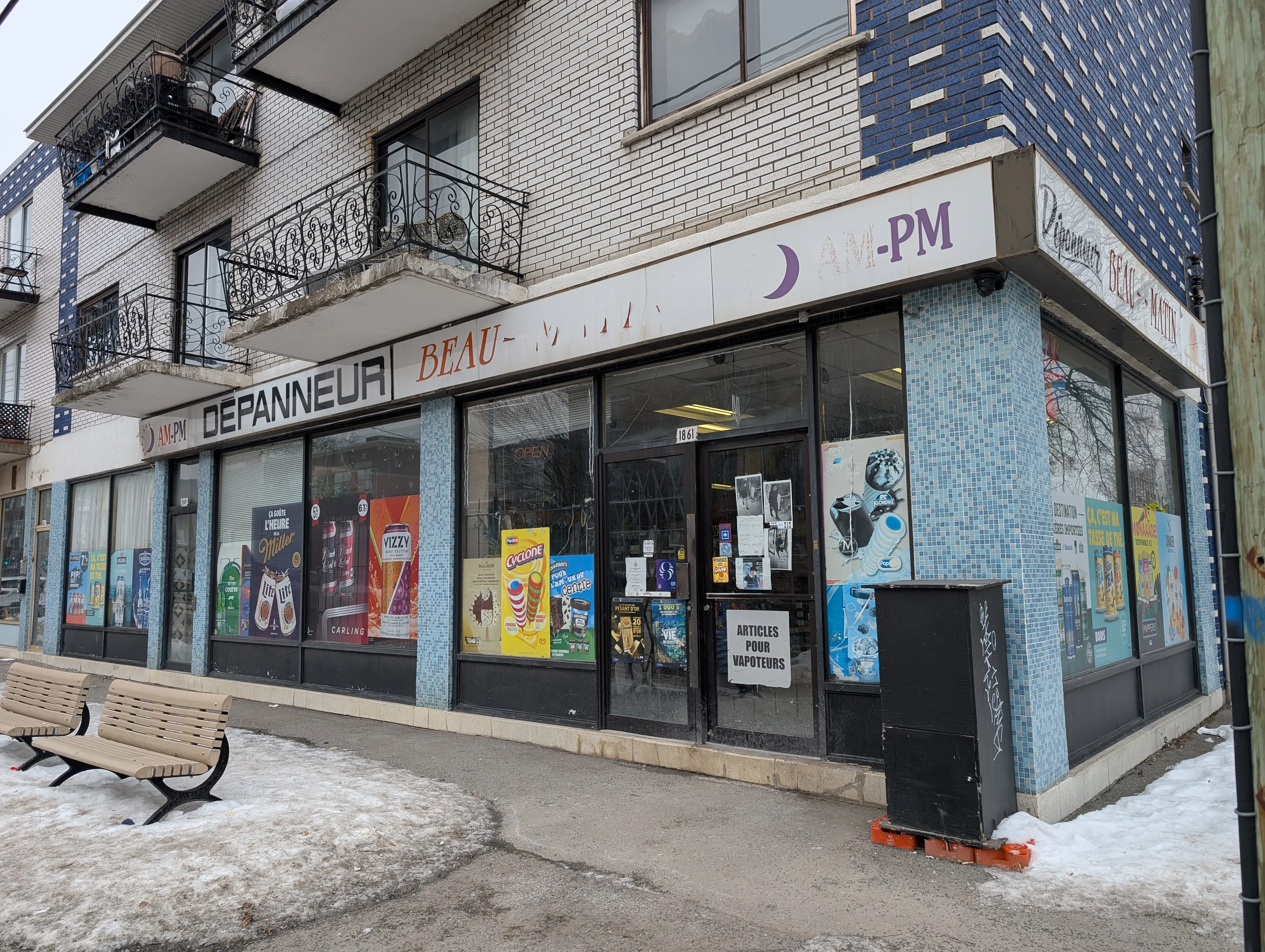 Devanture de la boutique