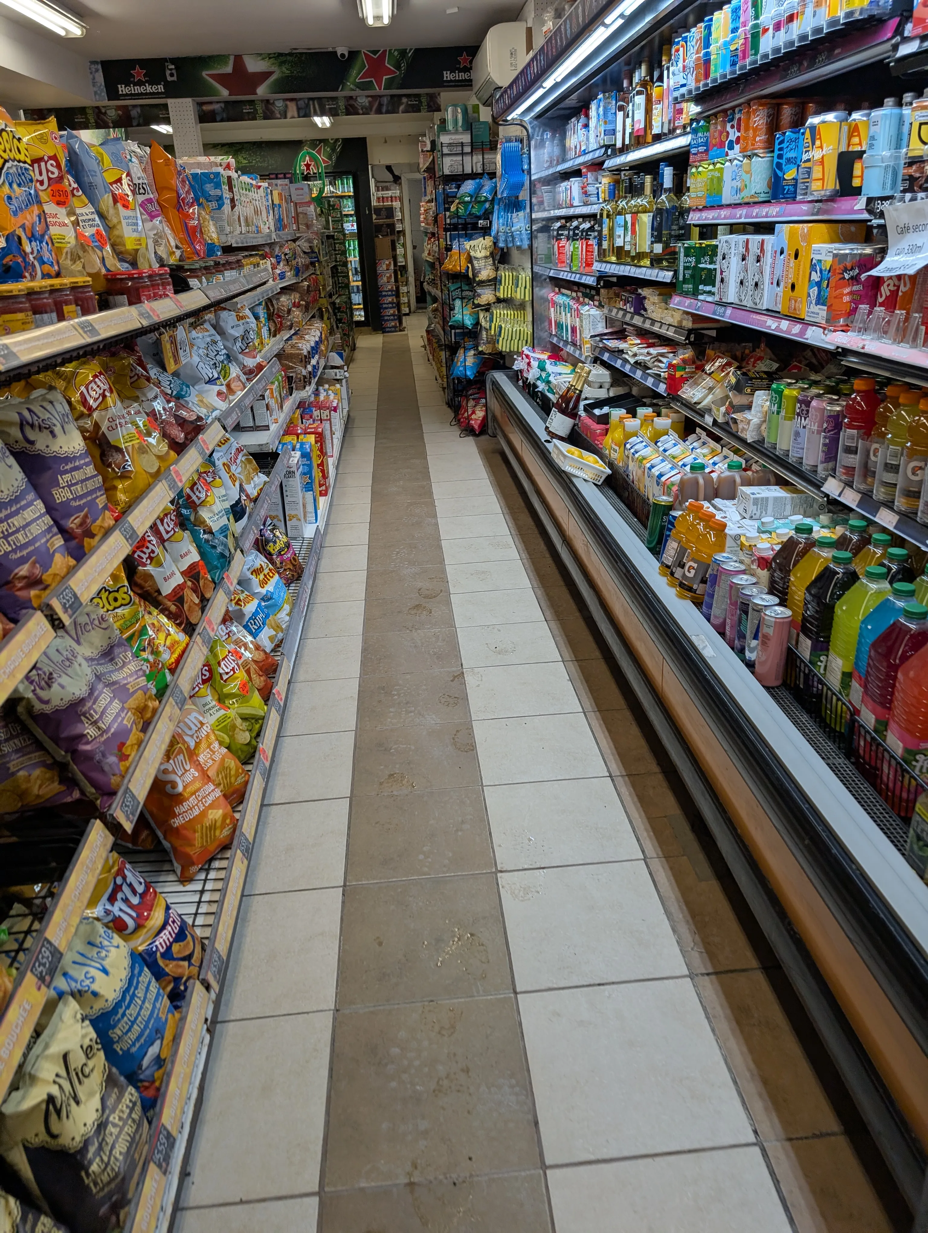Couloir de circulation intérieur