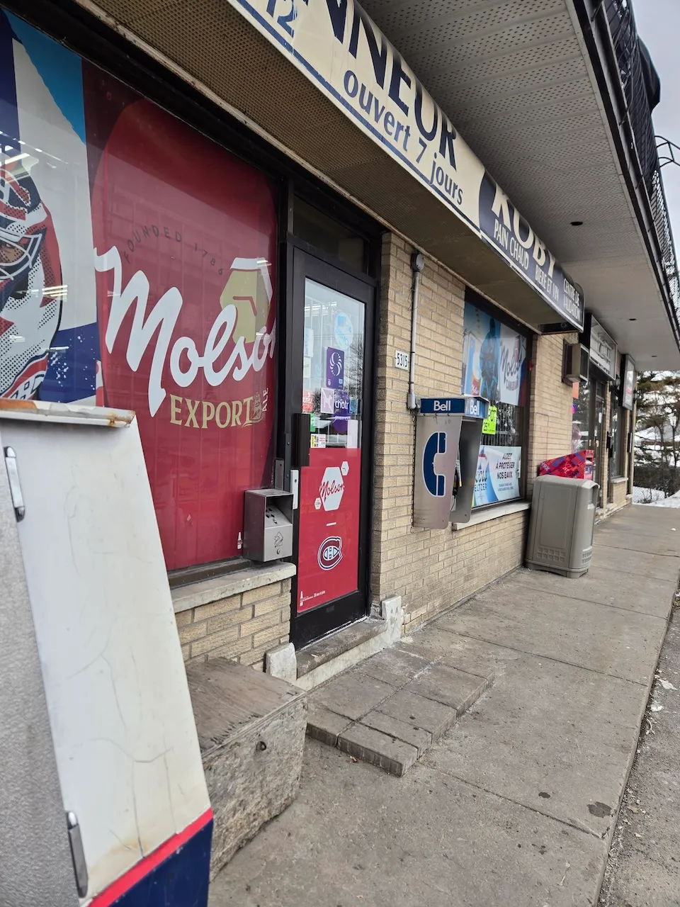 Outdoor entrance to Koby's convenience store